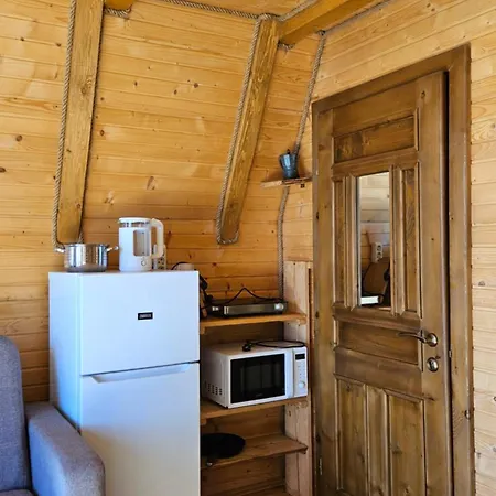 роза вітрів намбер ван Chalet Rakhiv